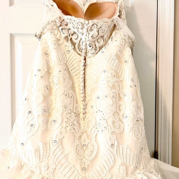 One of a kind custom wedding dress (Ivory color) - Picture 7 of 16